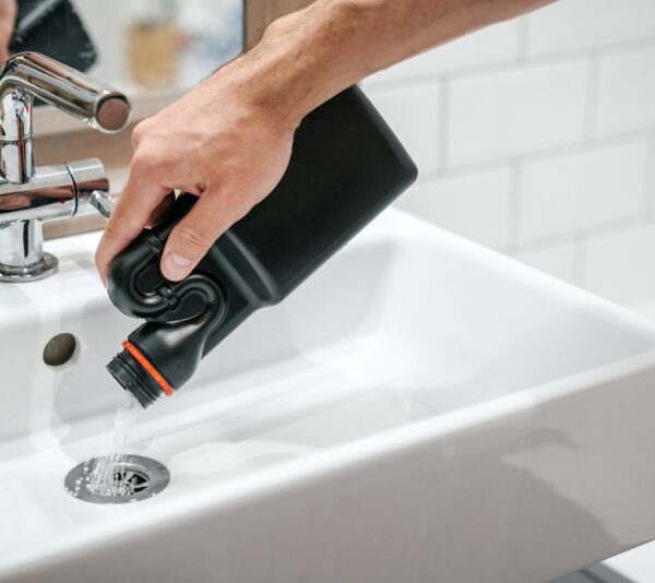 9-1-συνήθειες-που-καταστρέφουν-τα-υδραυλικά-σας